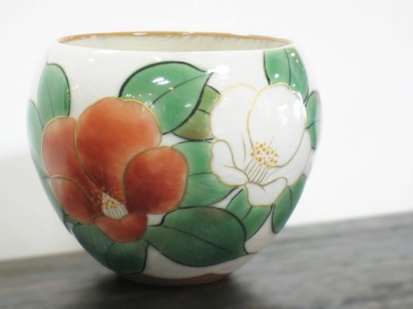 画像3: 清水焼　土渕陶葊作　花揃え（紅白椿）お茶呑茶碗