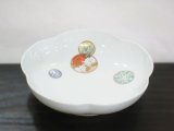 深川製磁　寿赤絵　梅型６号鉢