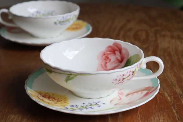 画像4: ノリタケ　COCO FLEUR「ココ フルール」　ペアティーカップ＆ソーサー