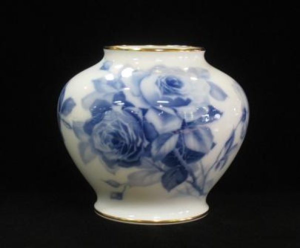 画像1: 大倉陶園　２０cmブルーローズ　花瓶