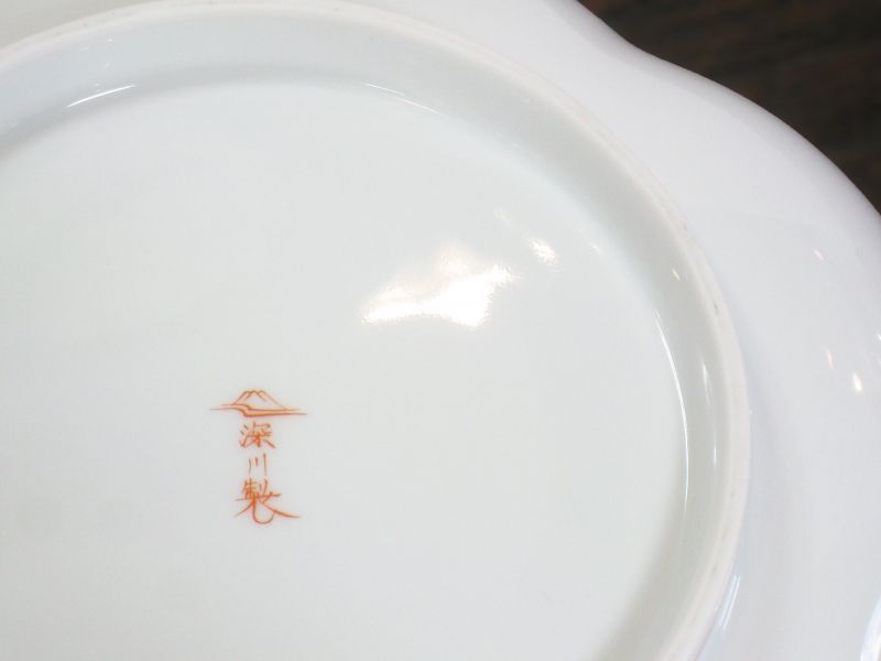 深川製磁　寿赤絵　梅型６号鉢