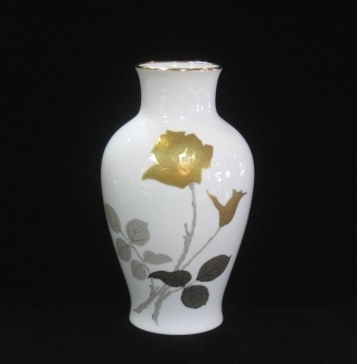大倉陶園 金蝕バラ 花瓶 28cmインテリア/住まい/日用品 - 花瓶