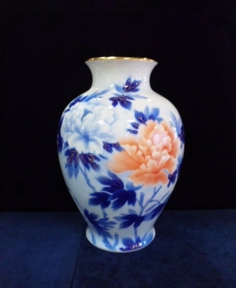 深川製磁　花鳥紋花瓶　31cm